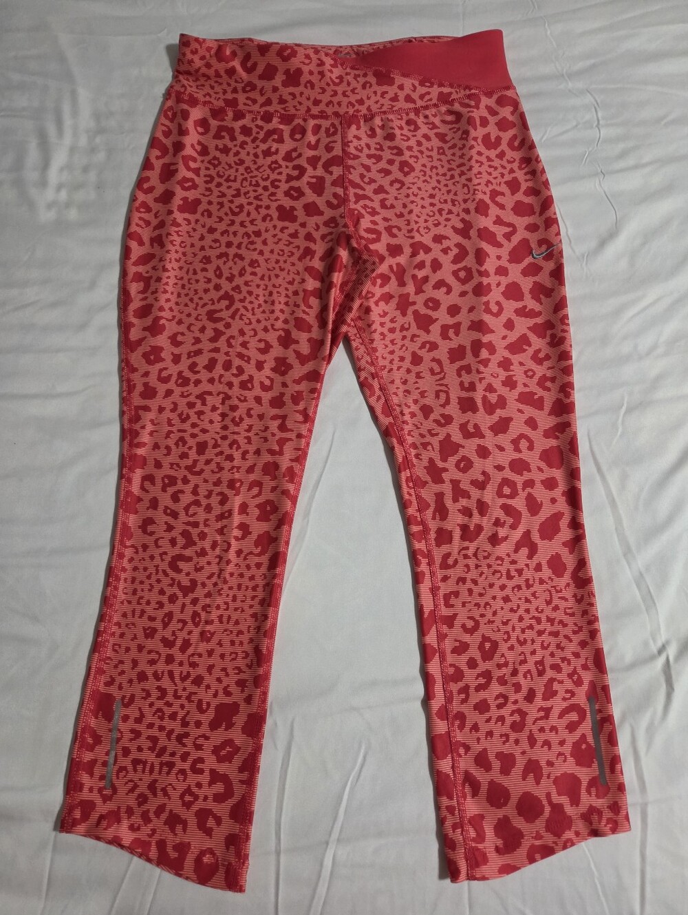 Nike Dri-fit Coral Leopard Print Athletic Leggings. Waist Zipper Pocket. Sz M